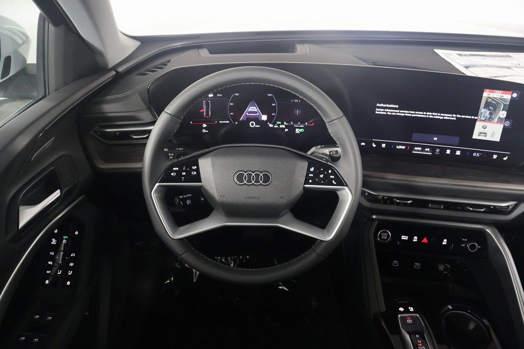 Thumbnail: 2025 Audi Q5 - 3
