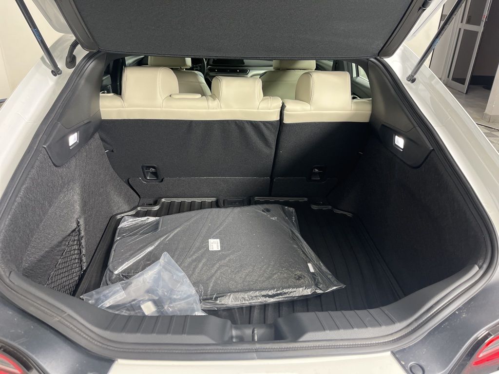 Thumbnail: 2026 Acura Integra - 18