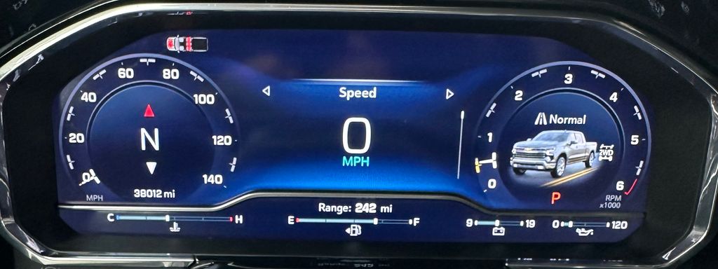 used 2024 Chevrolet Silverado 1500 car, priced at $43,985