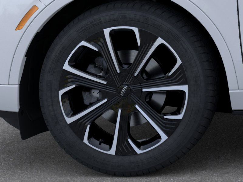 New 2026 White Lincoln Reserve image 19