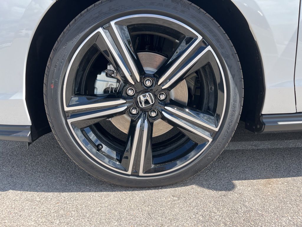 Thumbnail: 2025 Honda Accord - 6