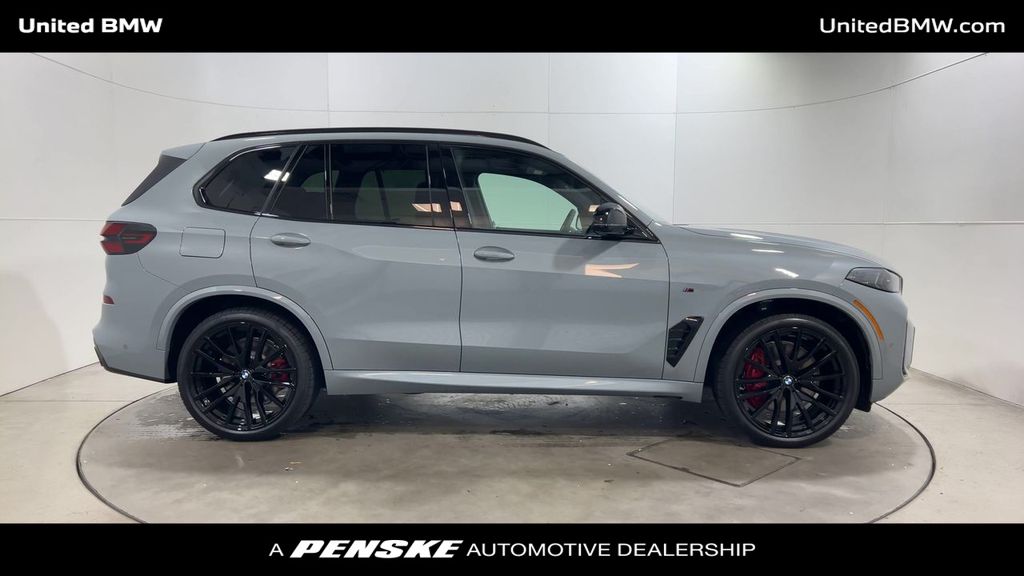 Thumbnail: 2026 BMW X5 - 9