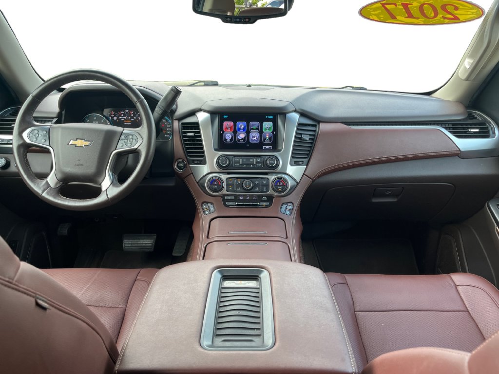 2017 Chevrolet Suburban #10