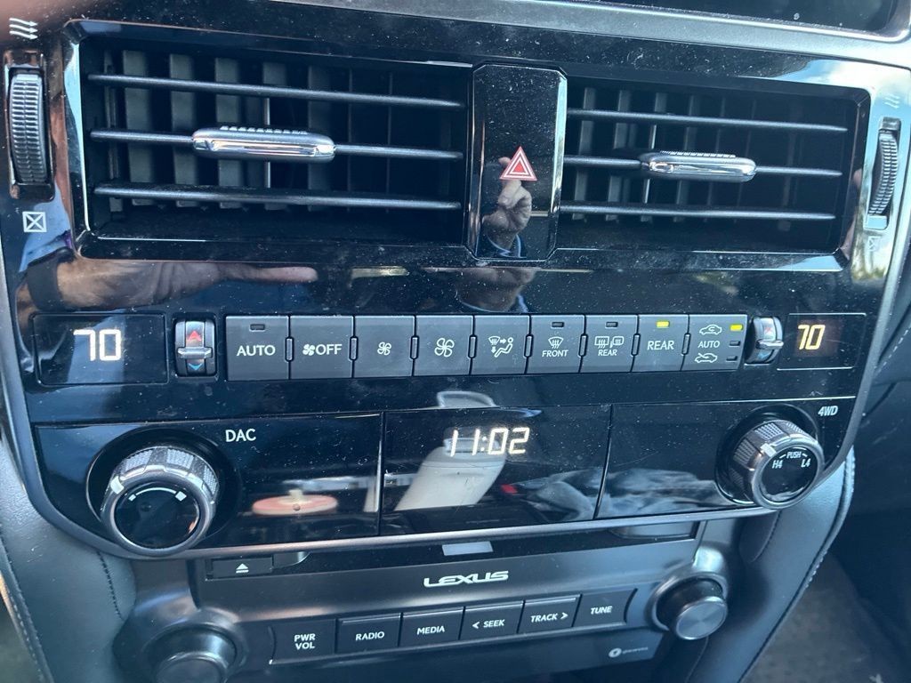 Certified Used 2022 Black Lexus 460 image 20
