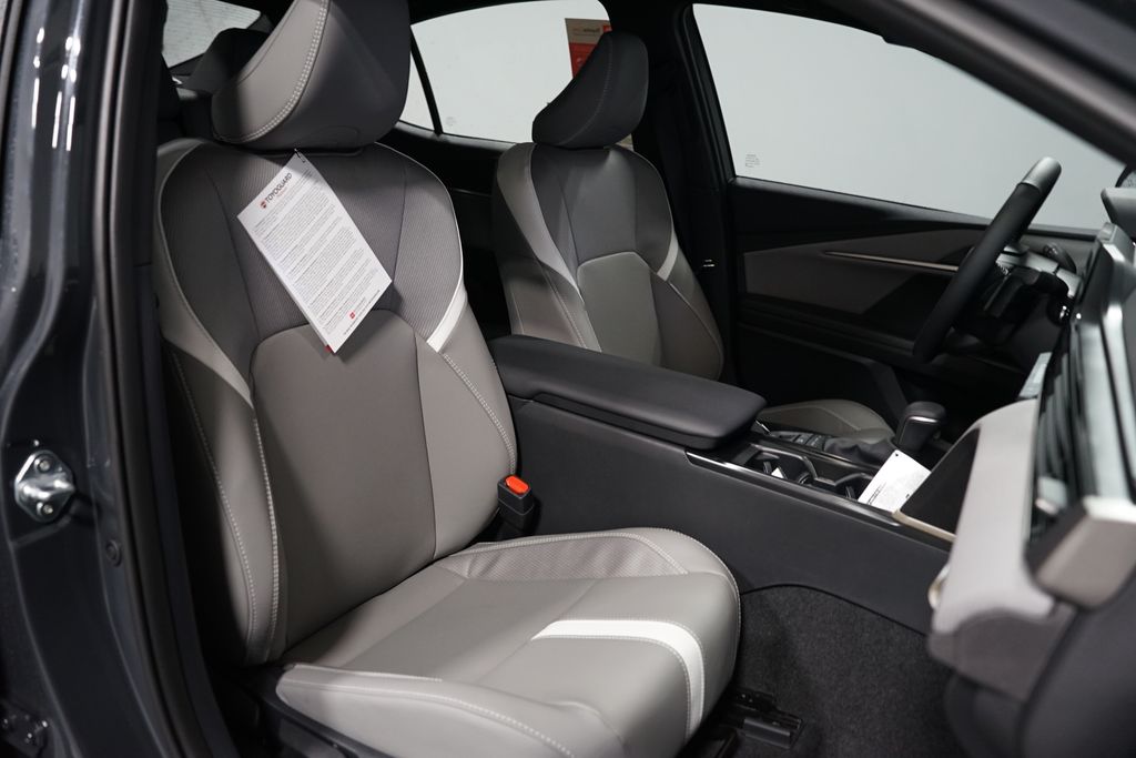 Thumbnail: 2026 Toyota Camry - 29