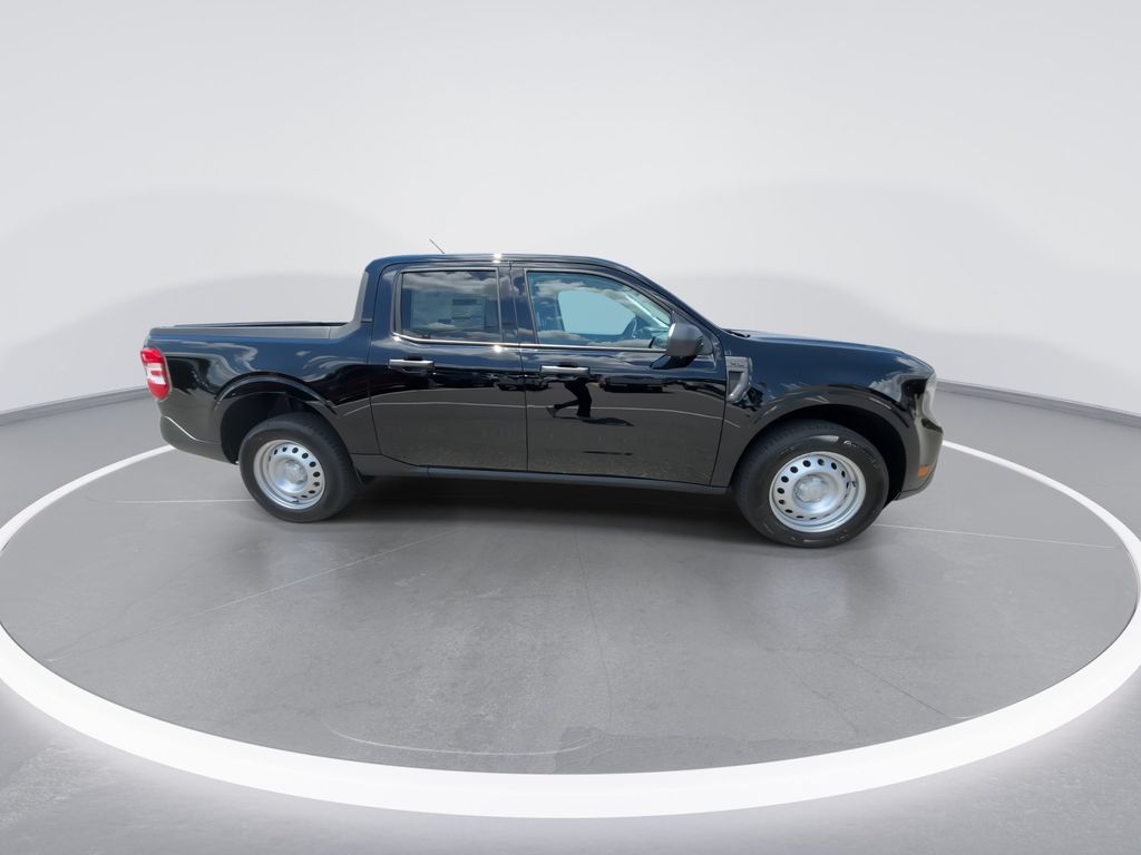 New 2026 Shadow Black Ford XL image 9