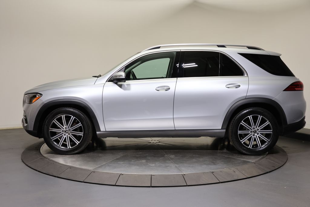 Thumbnail: 2026 Mercedes-Benz GLE - 4