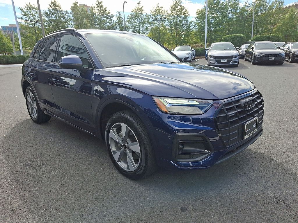 Thumbnail: 2025 Audi Q5 - 3