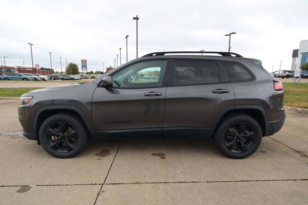 Used 2020 Jeep Cherokee SUV