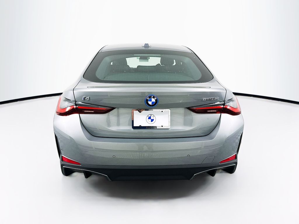 2024 BMW i4 eDrive35 6
