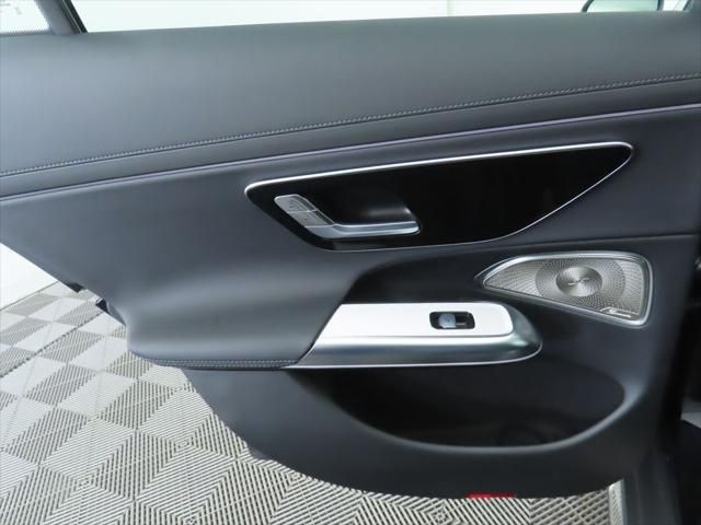 Thumbnail: 2025 Mercedes-Benz E-Class - 28