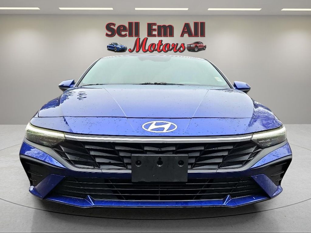Intense Blue 2024 Hyundai Elantra Sedan Front-Wheel Drive Continuously Variable Transmission