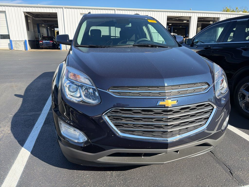 Thumbnail: 2017 Chevrolet Equinox - 5