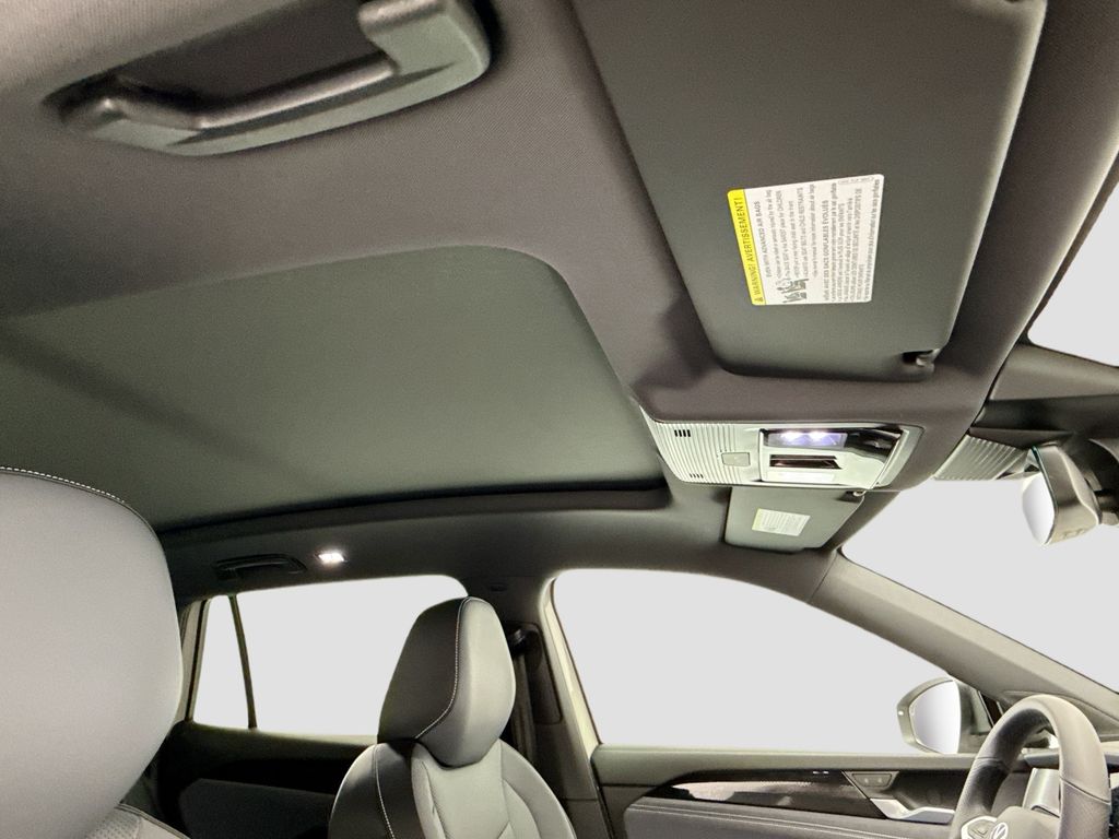 Thumbnail: 2026 Volkswagen Tiguan - 16