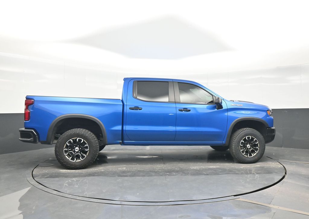 2022 Chevrolet Silverado 1500 ZR2 - 6
