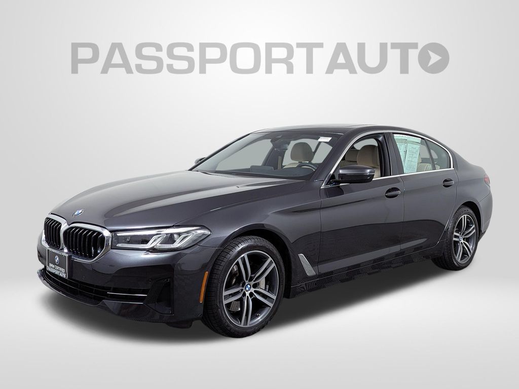 Gray (Dark Graphite Metallic) 2023 BMW 5 Series Sedan All-Wheel Drive 8-Speed Automatic