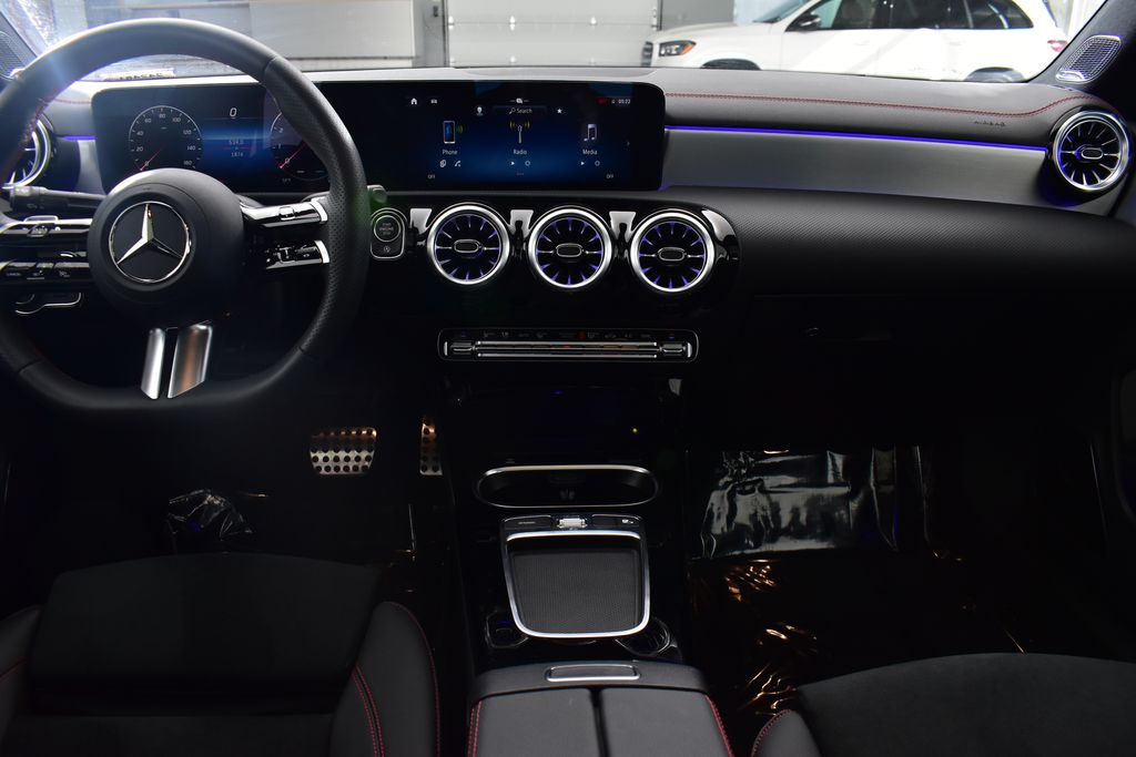2024 Mercedes-Benz CLA 250 24