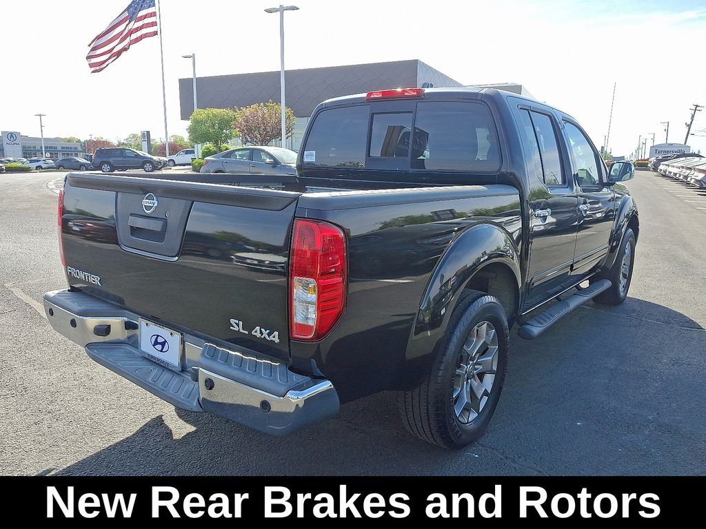 2014 Nissan Frontier SL 7