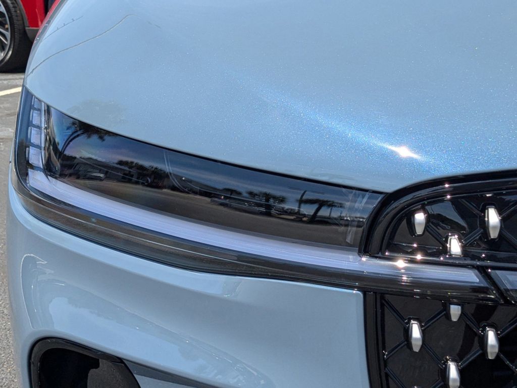 2025 Lincoln Nautilus Hybrid Premiere