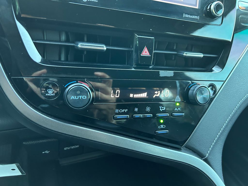 Thumbnail: 2023 Toyota Camry - 26