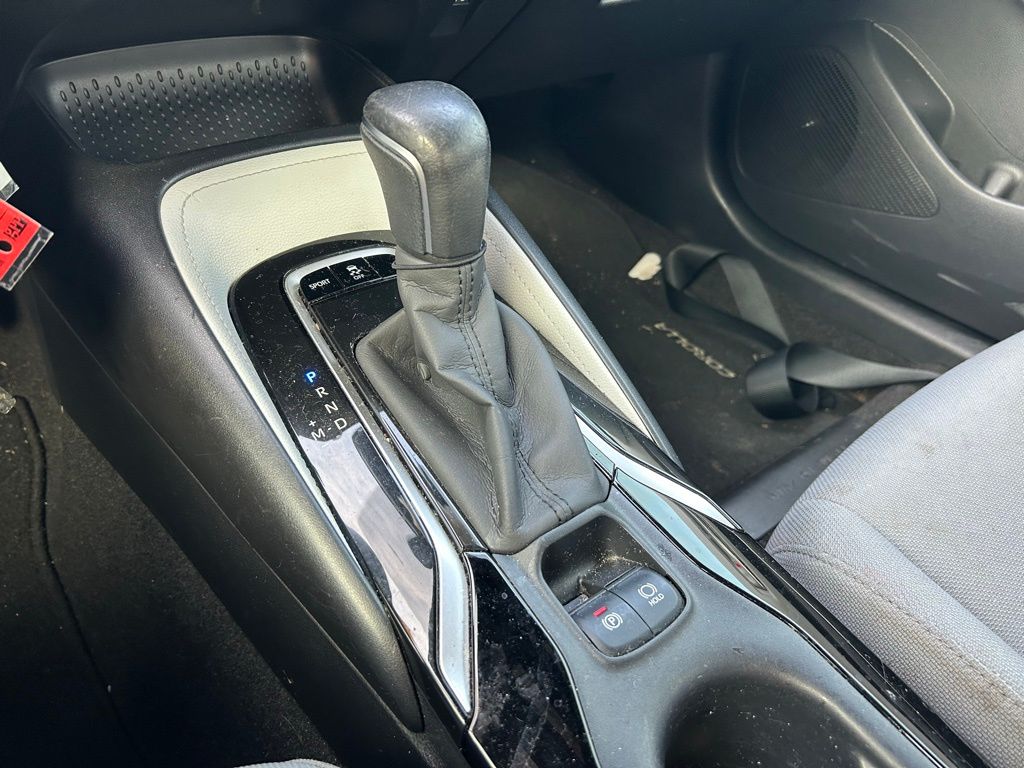2020 Toyota Corolla SE 26