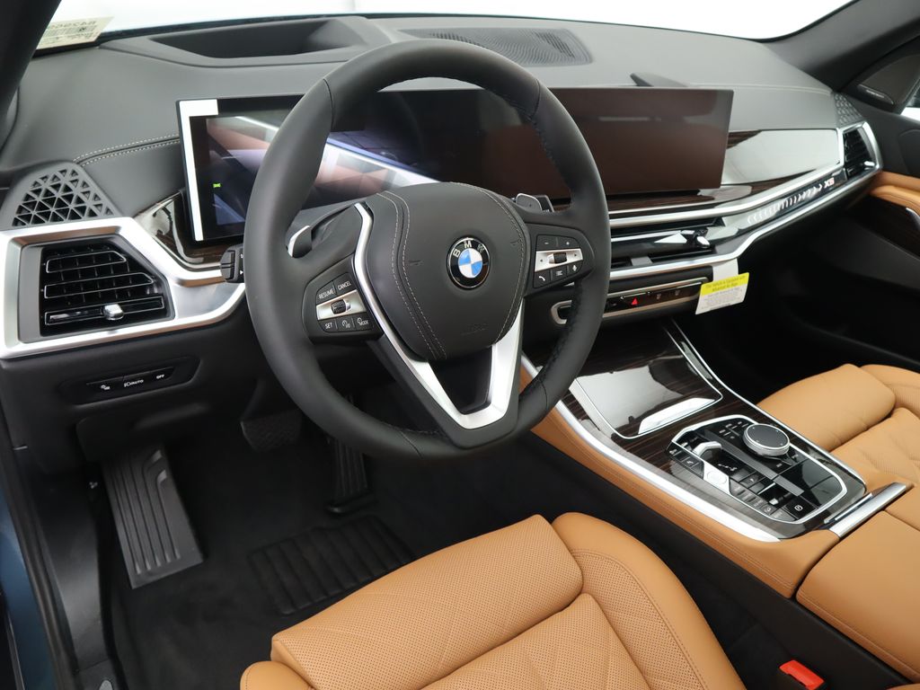 Thumbnail: 2026 BMW X5 - 10