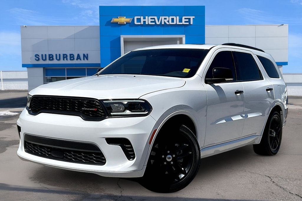 White Knuckle Clearcoat 2024 Dodge Durango GT Plus RWD SUV / Crossover Rear-Wheel Drive 8-Speed Automatic