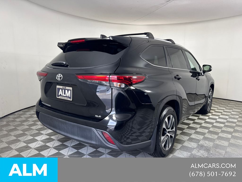 Used 2023 Black Toyota XLE image 6