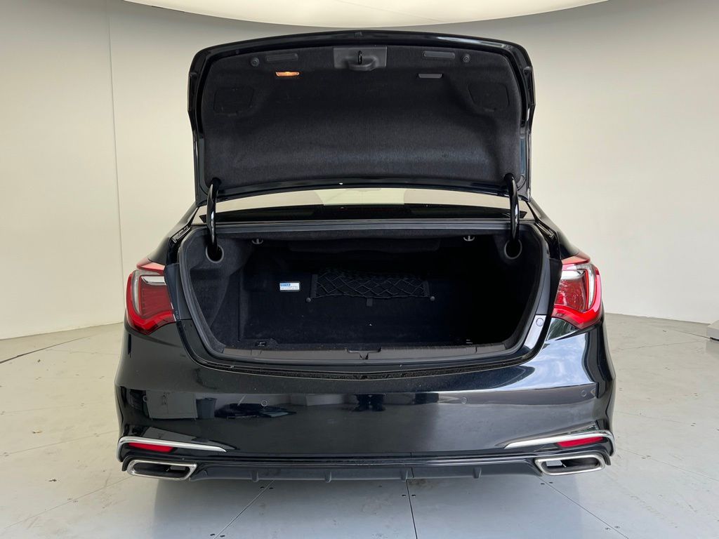 Thumbnail: 2018 Acura RLX - 5