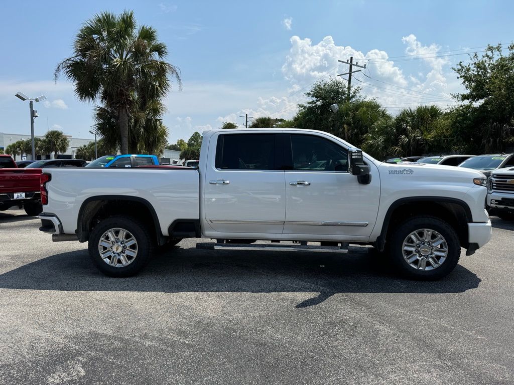 2024 Chevrolet Silverado 2500HD High Country 9