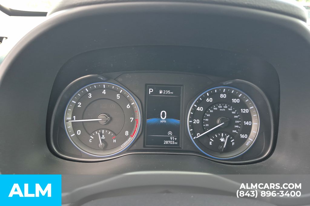 Used 2023 Silver Hyundai SEL image 17