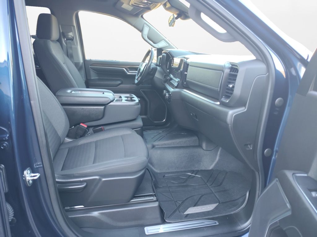 Used Car 2022 Chevrolet Silverado 1500  Lt For Sale Under $35,000 In Austin, Texas