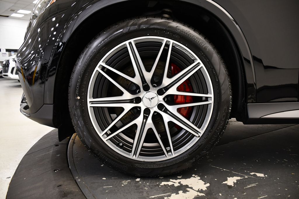 Thumbnail: 2025 Mercedes-Benz GLC - 13