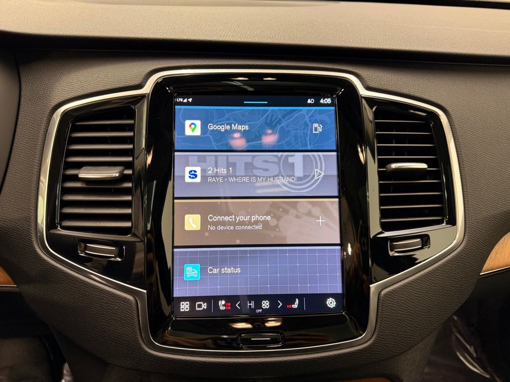 Thumbnail: 2024 Volvo XC90 - 16