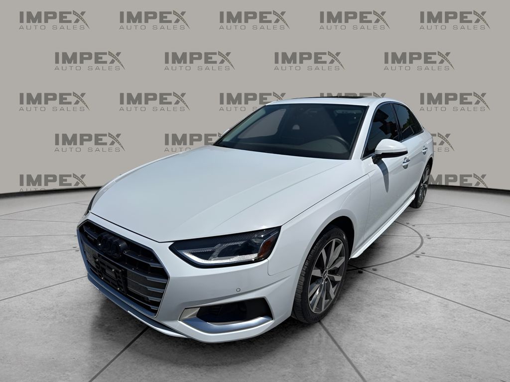 2021 Audi A4 40 quattro S tronic Premium's photo