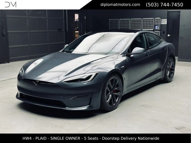 Gray 2023 Tesla Model S Sedan All-Wheel Drive 1-Speed Automatic