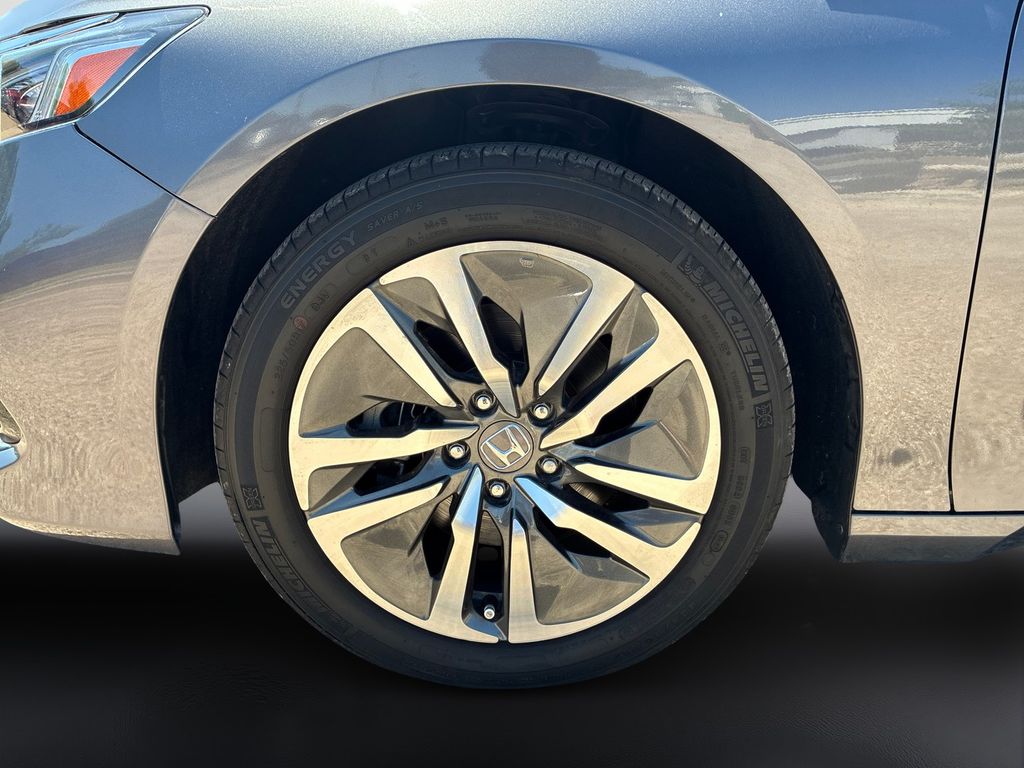 Used 2022 Gray Honda EX-L image 9