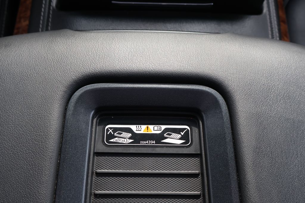 Thumbnail: 2019 Chevrolet Tahoe - 24