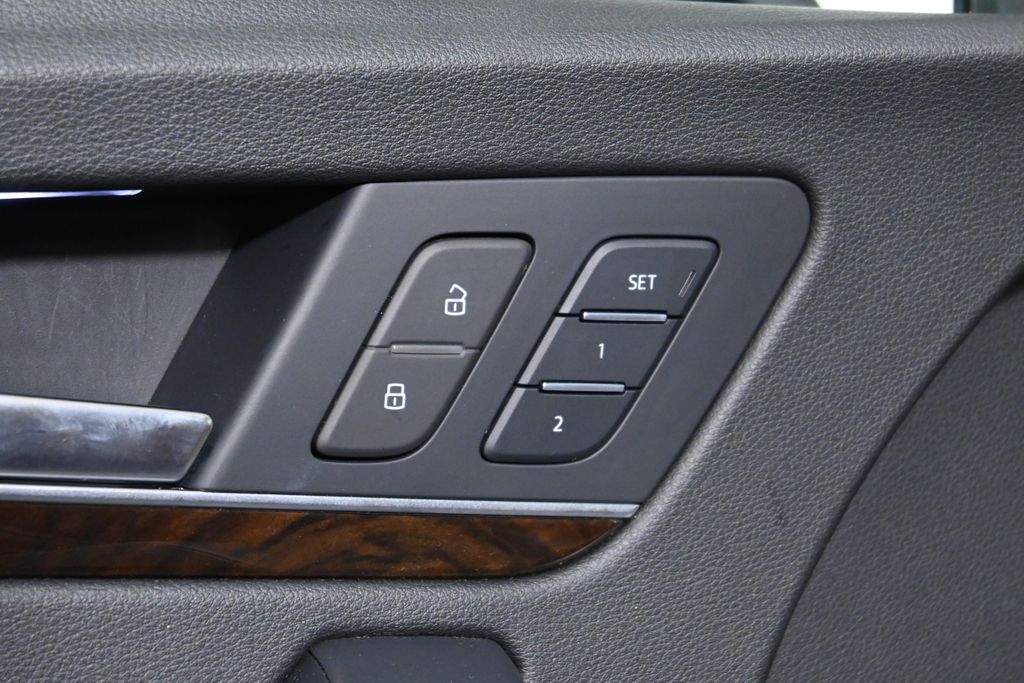 Thumbnail: 2018 Audi Q5 - 29