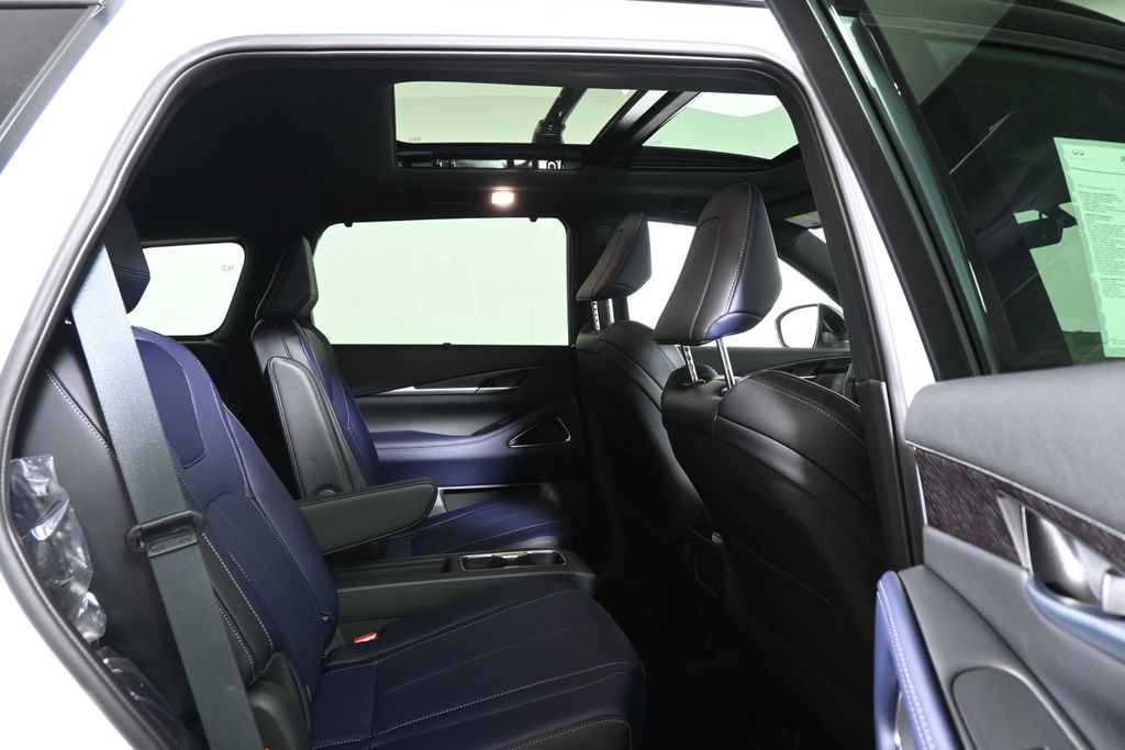 Thumbnail: 2026 INFINITI QX60 - 20