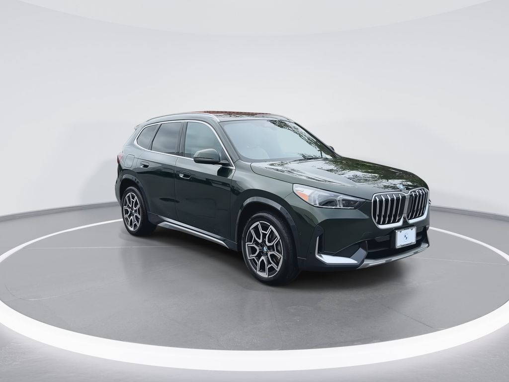 Thumbnail: 2025 BMW X1 - 2