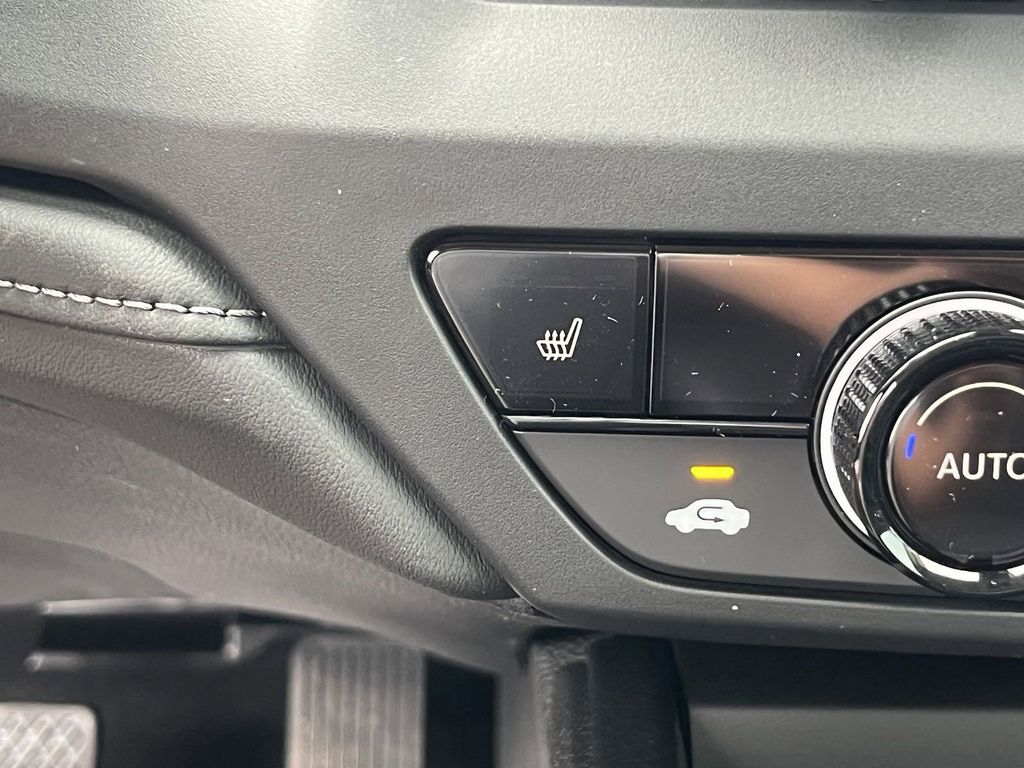 new 2025 Honda Accord car, priced at $30,922