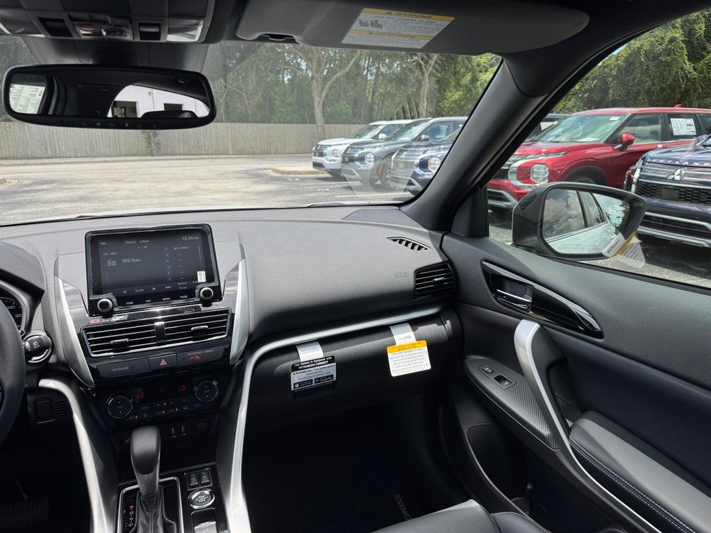 2025 Mitsubishi Eclipse Cross SEL photo 22