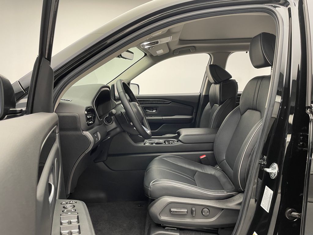 2025 Honda Pilot Elite 12