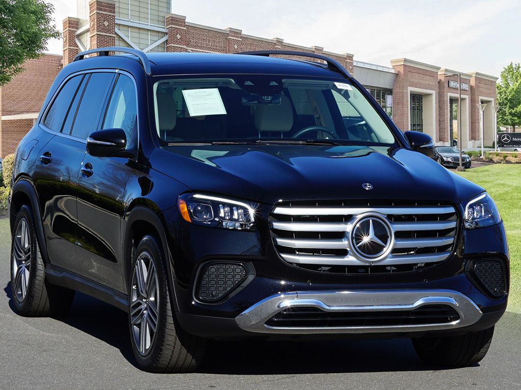 Thumbnail: 2024 Mercedes-Benz GLS - 3