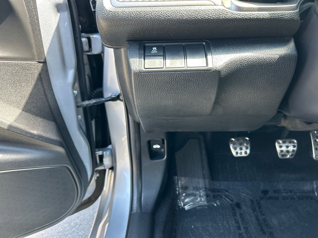 2017 Honda Civic Si 12