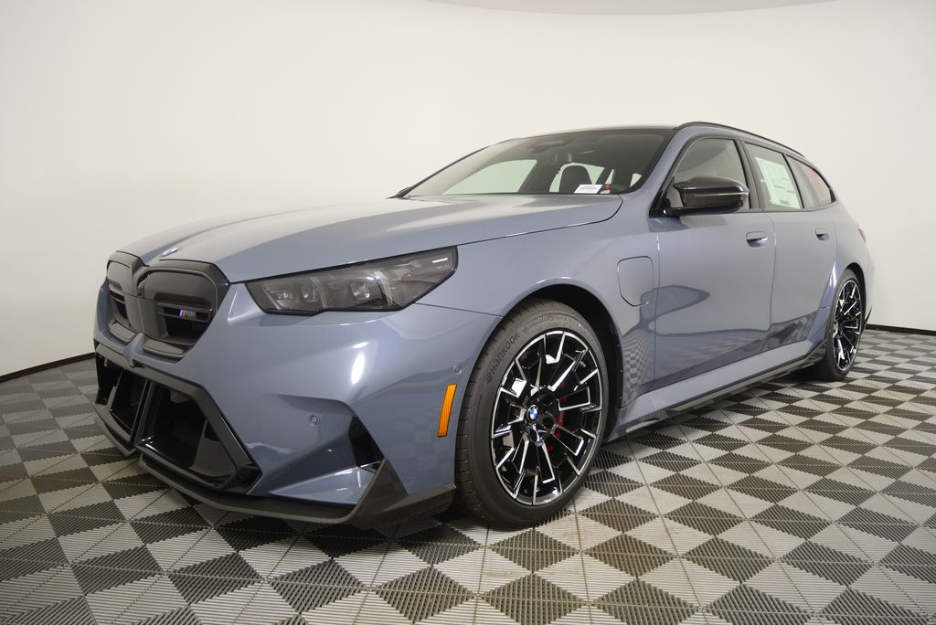 Thumbnail: 2027 BMW M5 - 7