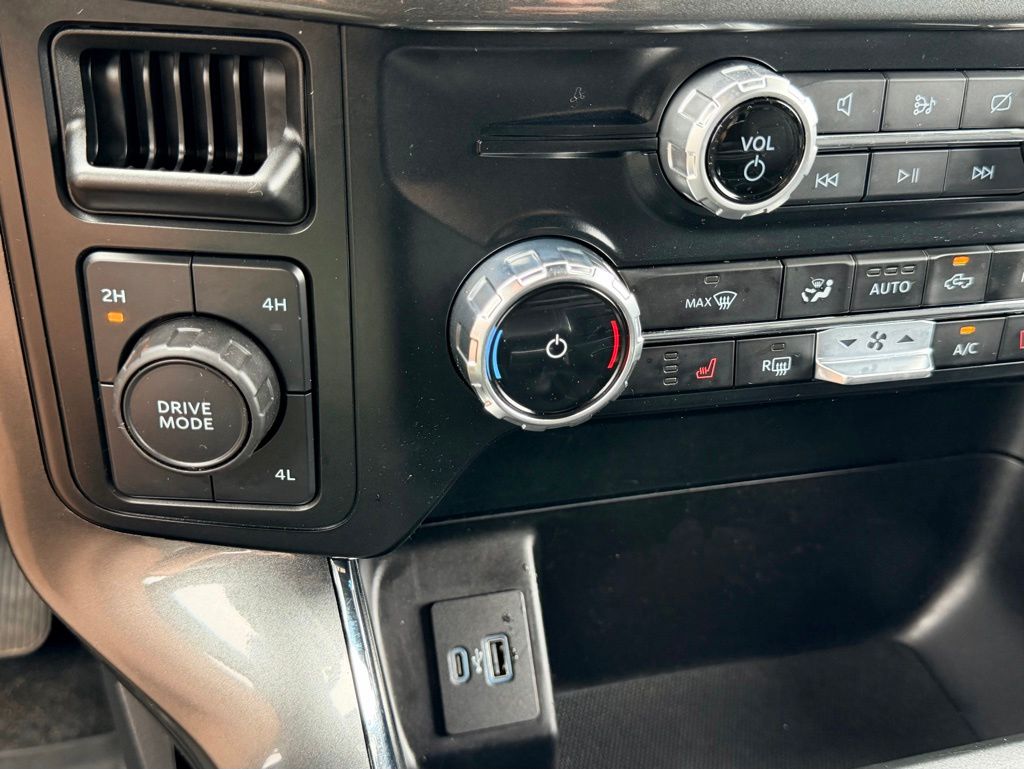 2023 Ford F-150 XLT Black Metallic - Jim Hudson Acura - Image 36