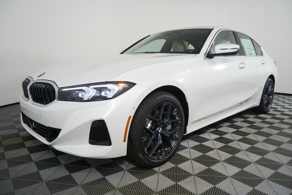 Thumbnail: 2026 BMW 3 Series - 8