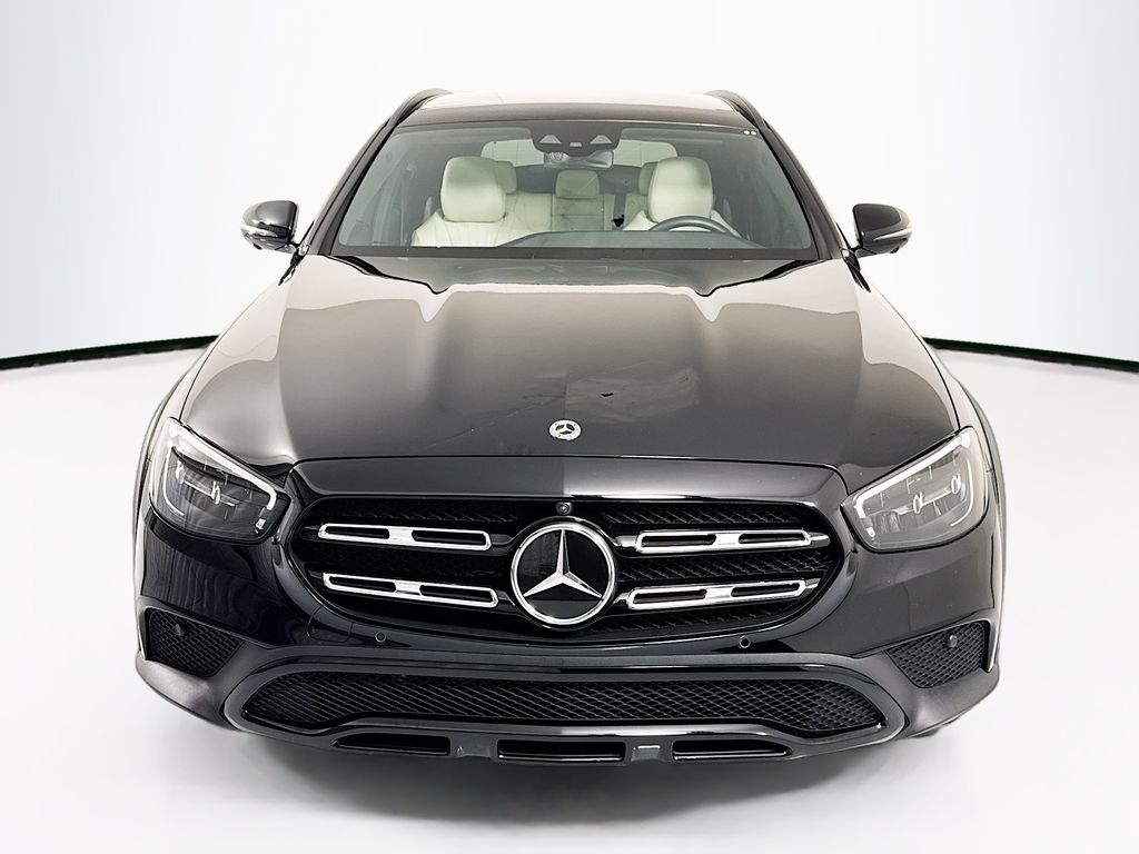 Thumbnail: 2023 Mercedes-Benz E-Class - 2